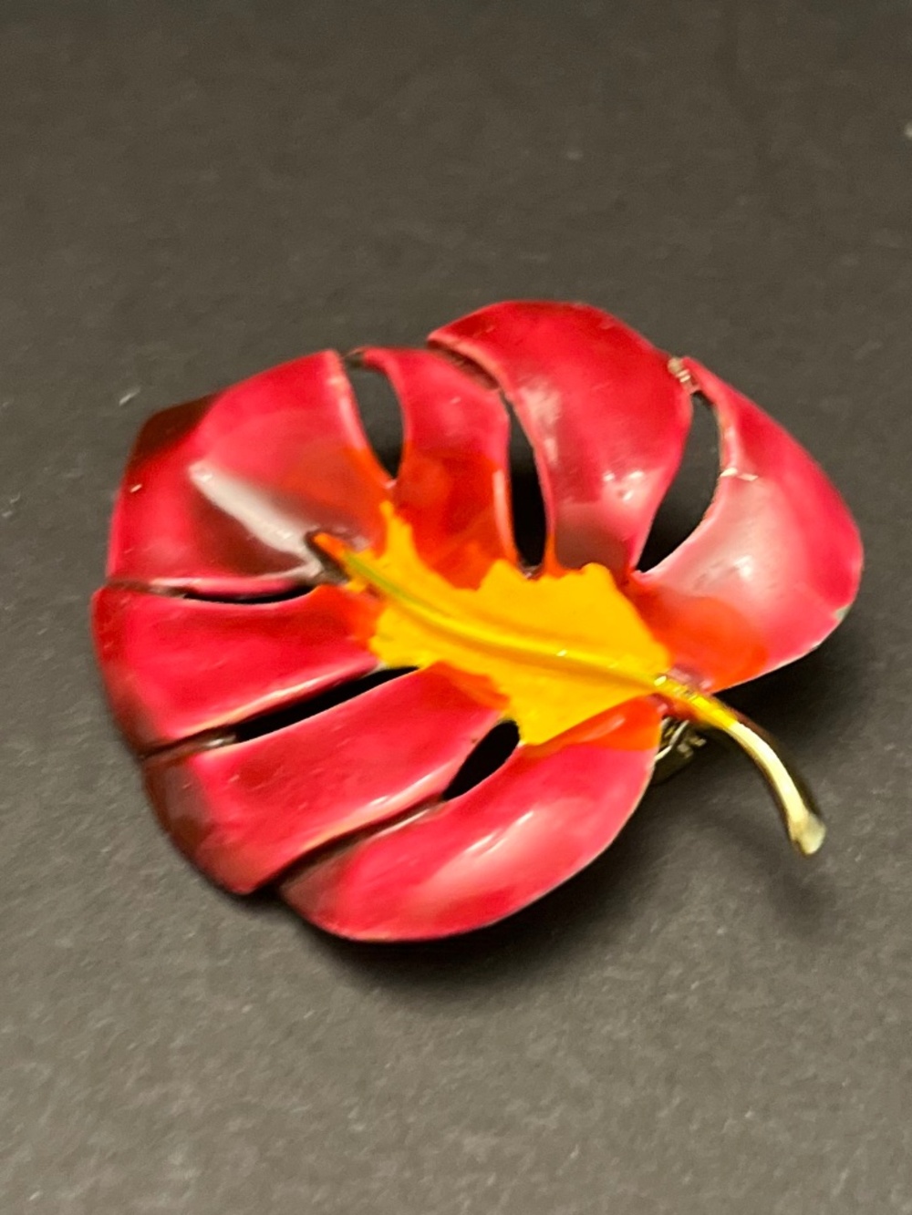 Vintage Burgundy Enamel Cutout Monstera Swiss Cheese Plant Brooch Pin Gold Tone